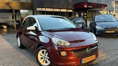 Rood Gebruikt 2017 Opel Adam Hatchback | € 6.650 (Goede deal)