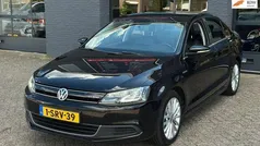 Zwart Gebruikt 2013 VW Jetta Sedan | € 8.499 (Eerlijke prijs)