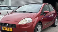 Rood Gebruikt 2006 Fiat Grande Punto Emotion Hatchback | € 1.490 (Eerlijke prijs)
