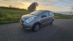Grijs Gebruikt 2013 Suzuki Alto Comfort Hatchback | € 2.450 (Eerlijke prijs)