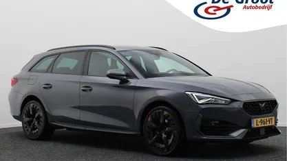 Grijs Occasion 2020 Cupra Leon VZ Stationwagen | € 22.950 (Eerlijke prijs)