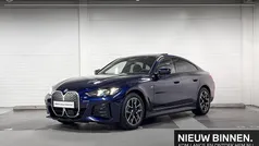 Bmw individual tansanit metallic (c3z) (blauw metallic) Gebruikt 2025 BMW i4 Comfort Edition Sedan | € 53.900 (Eerlijke prijs)