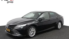 Gebruikt 2019 Toyota Camry Executive Sedan | € 28.750 (Eerlijke prijs)