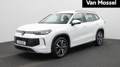 Wit Nieuw 2025 VW Tayron Edition SUV | € 50.400 (Goede deal)