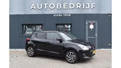 Zwart Gebruikt 2021 Suzuki Swift Style Hatchback | € 17.950 (Eerlijke prijs)