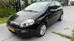 Zwart Gebruikt 2011 Fiat Punto Evo Dynamic Hatchback | € 3.750 (Eerlijke prijs)