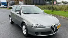 Grijs Gebruikt 2005 Alfa Romeo 147 Progression Hatchback | € 1.695 (Eerlijke prijs)