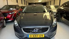 Grijs Gebruikt 2013 Volvo V40 Summum Stationwagen | € 9.950 (Goede deal)