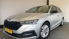 Zilver Gebruikt 2021 Skoda Octavia Ambition Stationwagen | € 15.950 (Eerlijke prijs)