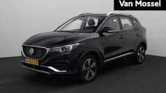 Gebruikt 2020 MG ZS Luxury Sedan | € 15.995 (Eerlijke prijs)