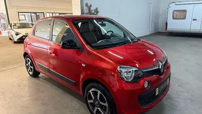 Occasion 2017 Renault Twingo LIMITED Hatchback | € 8.900 (Eerlijke prijs)