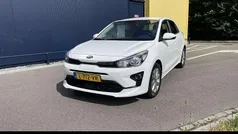 Wit Gebruikt 2021 Kia Rio 3 Hatchback | € 17.900 (Goede deal)