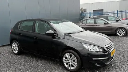 Occasion Peugeot 308 Active 125 PK (91 kW) 2014 Hatchback