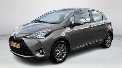 Gebruikt 2018 Toyota Yaris Hybrid Executive Hatchback | € 16.945 (Eerlijke prijs)