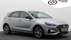Gebruikt 2022 Hyundai i30 Comfort Hatchback | € 16.950 (Eerlijke prijs)
