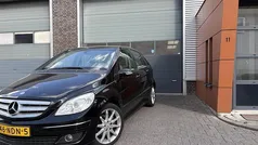 Zwart Gebruikt 2005 Mercedes B200 MPV | € 2.945 (Goede deal)