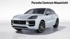 Zilver Nieuw 2025 Porsche Cayenne Turbo E-Hybrid SUV | € 233.507 (Super prijs)