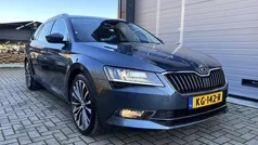 Grijs Gebruikt 2016 Skoda Superb Business Line Stationwagen | € 16.350 (Eerlijke prijs)