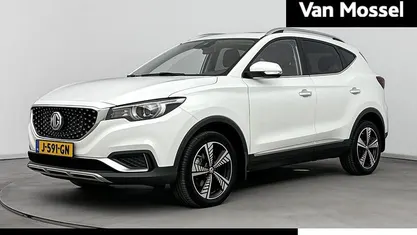 Gebruikt 2020 MG ZS Luxury Sedan | € 12.222 (Goede deal)