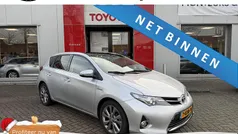 Grijs Gebruikt 2013 Toyota Auris Hybrid Hatchback | € 11.349 (Eerlijke prijs)