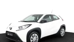 Wit Gebruikt 2024 Toyota Aygo Play Hatchback | € 17.445 (Goede deal)