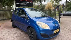 Gebruikt 2008 Renault Twingo Authentique Hatchback | € 2.890 (Eerlijke prijs)