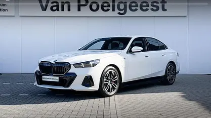 Occasion 2025 BMW 550e Comfort Edition Sedan | € 78.900 (Eerlijke prijs)