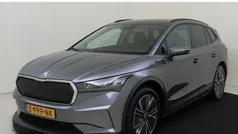 Grijs Gebruikt 2024 Skoda Enyaq iV Selection SUV | € 32.590 (Eerlijke prijs)