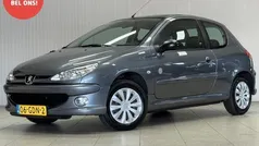 Grijs Gebruikt 2008 Peugeot 206 Hatchback | € 1.850 (Eerlijke prijs)