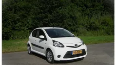 Wit Gebruikt 2012 Toyota Aygo Comfort Hatchback | € 4.500 (Eerlijke prijs)