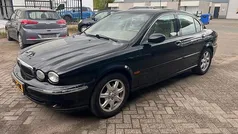 Zwart Gebruikt 2003 Jaguar X-type Sedan | € 1.000 (Goede deal)
