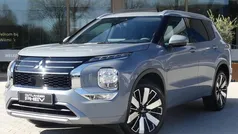 Gebruikt 2025 Mitsubishi Outlander Instyle SUV | € 62.395 (Eerlijke prijs)