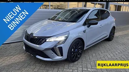 Gebruikt 2025 Renault Clio V Esprit Alpine Hatchback | € 27.950 (Eerlijke prijs)