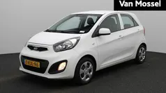 Wit Gebruikt 2013 Kia Picanto Comfort Hatchback | € 6.400 (Eerlijke prijs)