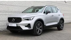 Grijs Gebruikt 2025 Volvo XC40 Plus SUV | € 45.750 (Eerlijke prijs)