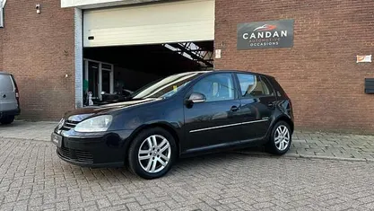 Zwart Occasion 2008 VW Golf VI Hatchback | € 2.249 (Goede deal)