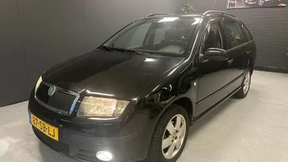 Occasion Skoda Fabia 101 PK (74 kW) 2005 Zwart Hatchback