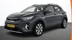 Grijs Gebruikt 2021 Kia Stonic Vision SUV | € 18.490 (Eerlijke prijs)