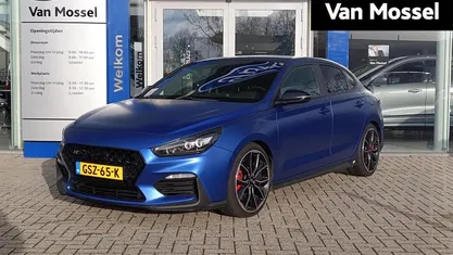 Zwart Occasion 2019 Hyundai i30 Hatchback | € 23.845 (Goede deal)