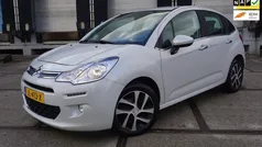 Wit, metallic lak Gebruikt 2016 Citroën C3 Feel Hatchback | € 6.995 (Goede deal)