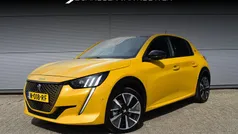 Geel Gebruikt 2021 Peugeot e-208 GT Hatchback | € 19.445 (Eerlijke prijs)
