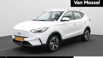 Wit Gebruikt 2022 MG ZS Comfort Sedan | € 19.495 (Eerlijke prijs)