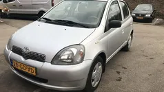 Gebruikt 2000 Toyota Yaris Sol Hatchback | € 1.450 (Eerlijke prijs)