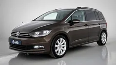 Bruin Gebruikt 2016 VW Touran Comfortline MPV | € 19.950 (Eerlijke prijs)