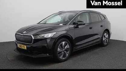 Occasion Skoda Enyaq iV SportLine 11 kW (15 PK) 2023 Zwart SUV