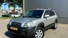 Grijs Gebruikt 2005 Hyundai Tucson Dynamiq SUV | € 3.250 (Eerlijke prijs)