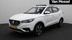 Wit Gebruikt 2020 MG ZS Luxury Sedan | € 15.495 (Eerlijke prijs)