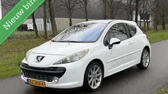 Wit Gebruikt 2009 Peugeot 207 Hatchback | € 2.999 (Eerlijke prijs)