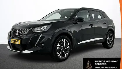Zwart Gebruikt 2020 Peugeot 2008 Allure SUV | € 15.690 (Eerlijke prijs)