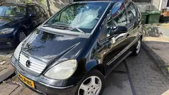 Zwart Gebruikt 2002 Mercedes A140 Elegance MPV | € 1.499 (Eerlijke prijs)